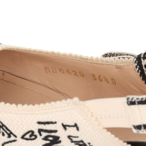 Authentic Dior Graffiti Embroidery Slingback Pumps in white 36 1/2 US 6 1/2 - Picture 14 of 16